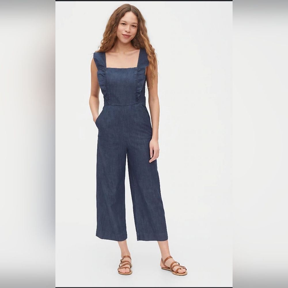 GAP Ruffle Apron Wide-Leg Jumpsuit Size 8
